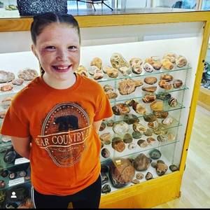 Meet your Posher, Robin-lynn